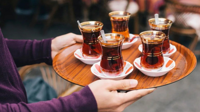 Tek tabanca mı takılırsın yoksa sosyalleşir misin?