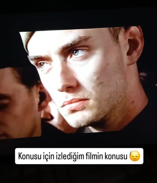 Film izlerken konusuna bakar mısınız?