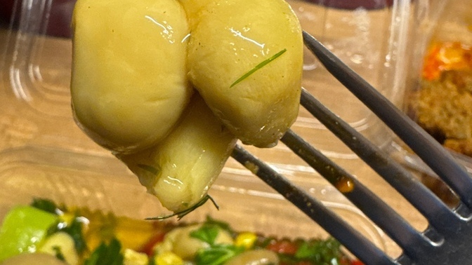 Meze ve salatası sever misiniz?