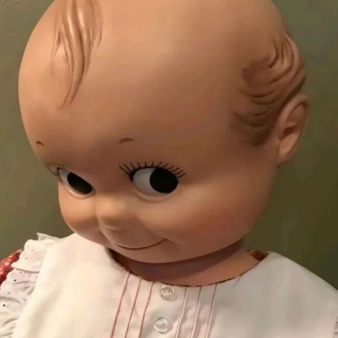 Kimin övgüsü seni daha çok mutlu eder?