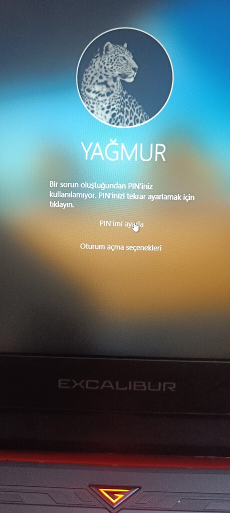 Laptopum kilitlendi açılır mı?
