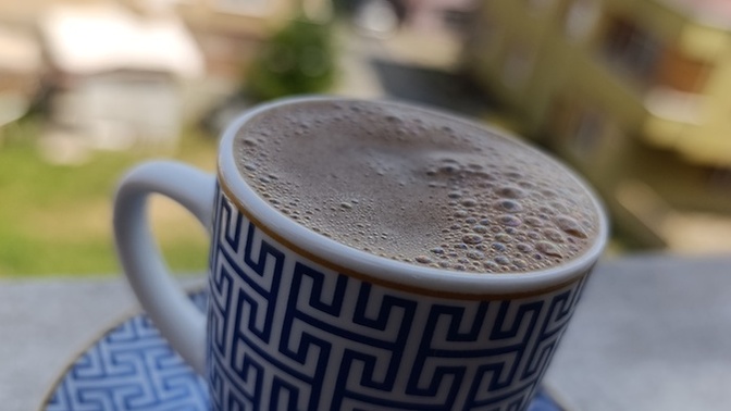 Kıskançlık sevginin bir parçası mı, yoksa güvensizliğin yansıması mı?