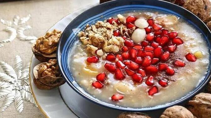 Hazır kafamın içi aşure gibi olmuşken size aşure yapsam yer misiniz?