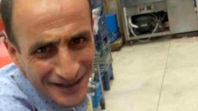 Restoran da kadını bıçaklayıp öldüren peçete artığı buymuş beslemeye başladık iyi misiniz cumhuriyetin çocukları?