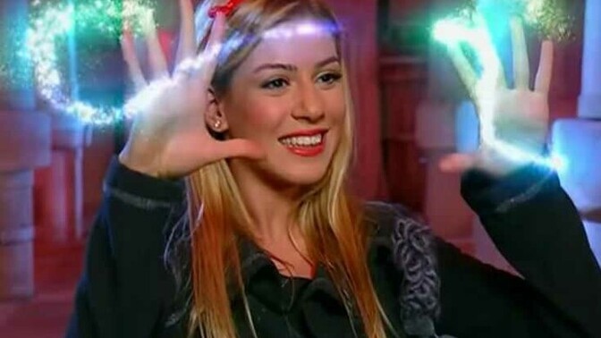 Selena dizisinde sihirler nasıl yapılıyor?