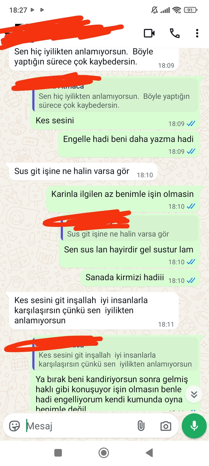 Bir erkeğe duygu besleyemiyorum parası için yanında olmayı seviyorum sorun bende mi? İten de mi? Siz erkekler gibi kullan at 😘?
