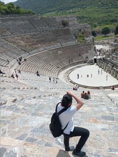 Yaptığınıze seyahatlerde doğa veya tarihi yerlerin fotoğraflarını çeker misiniz?