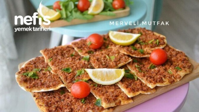 Kıymalı pide mi sucuklu pide mi?