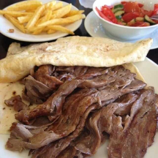 Döner mi, Urfa kebap mı? Hangisini seçersiniz?