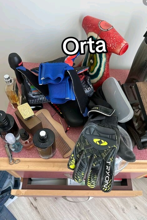 Görsellerdeki kürdanı bulma oyunu oynuyoruz. Bulabilirmisin?