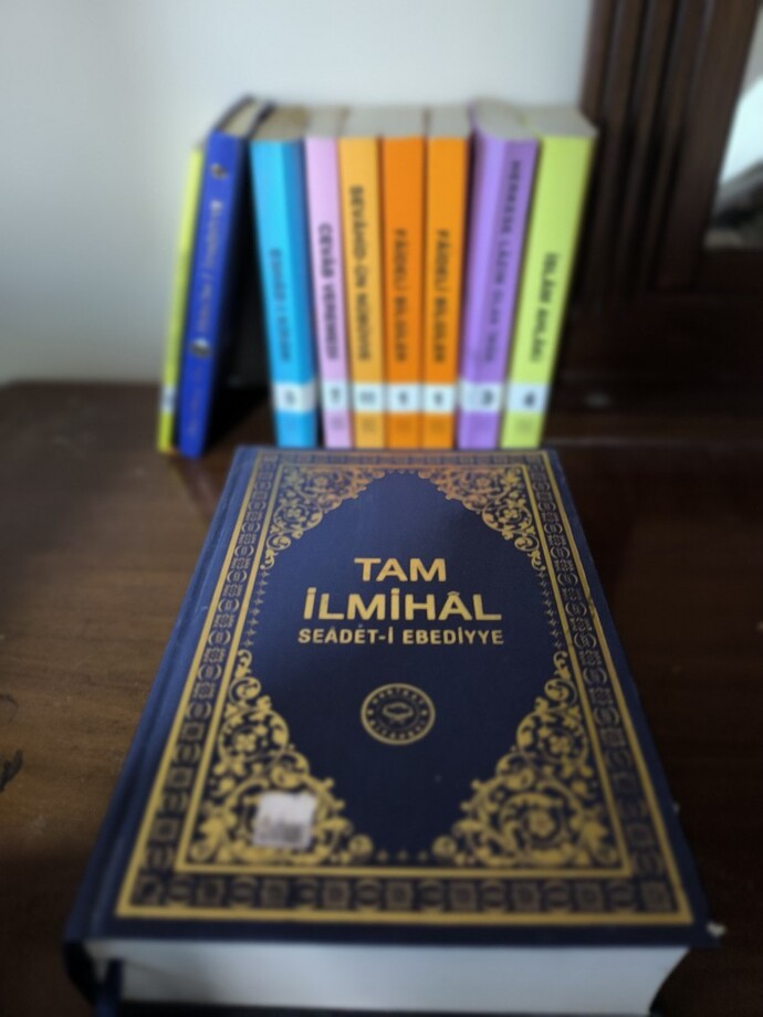 1248 sayfalık kitap okuyacam hangi kitabi Seçtin?
