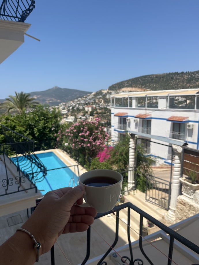 Taze taze çay içer misiniz KS üyeleri?