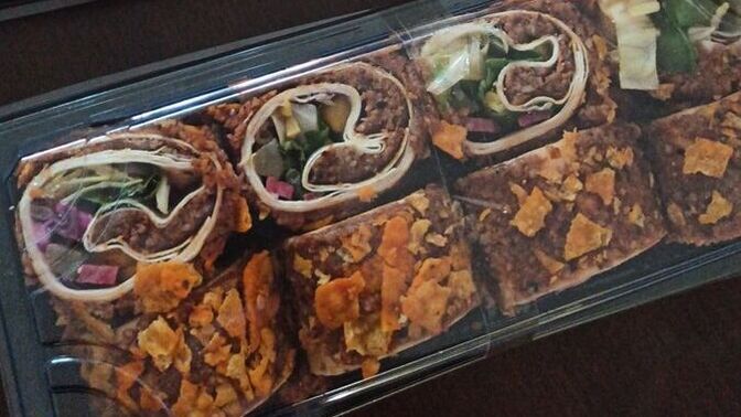 Çiğköfte suşi yediniz mi hiç tadı nasıldı?