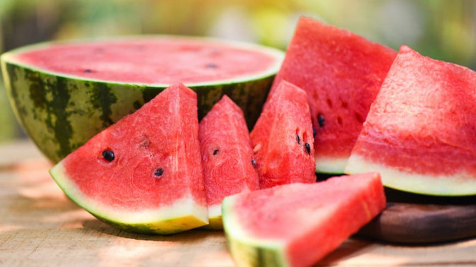 Karpuz mu kavun mu, yazın yıldızı hangisi 🍉?