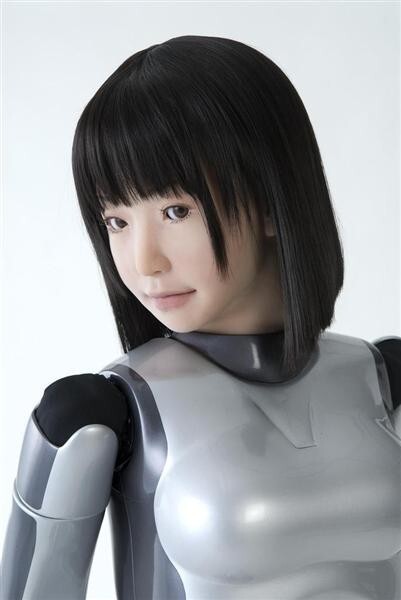 Gelişen İnsan Robot teknolojisi hakkında ne düşünüyorsunuz?
