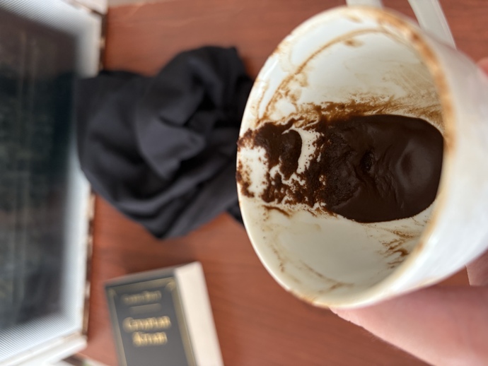 Kahve bakan var mııı sabahın hayrına🥲?