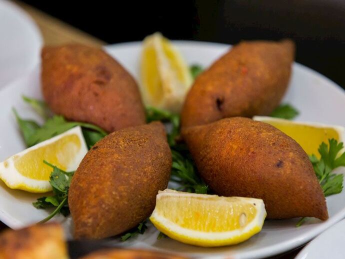 Şu tabaktaki güzelliğe bak... acıkmamak elde mi🍴?