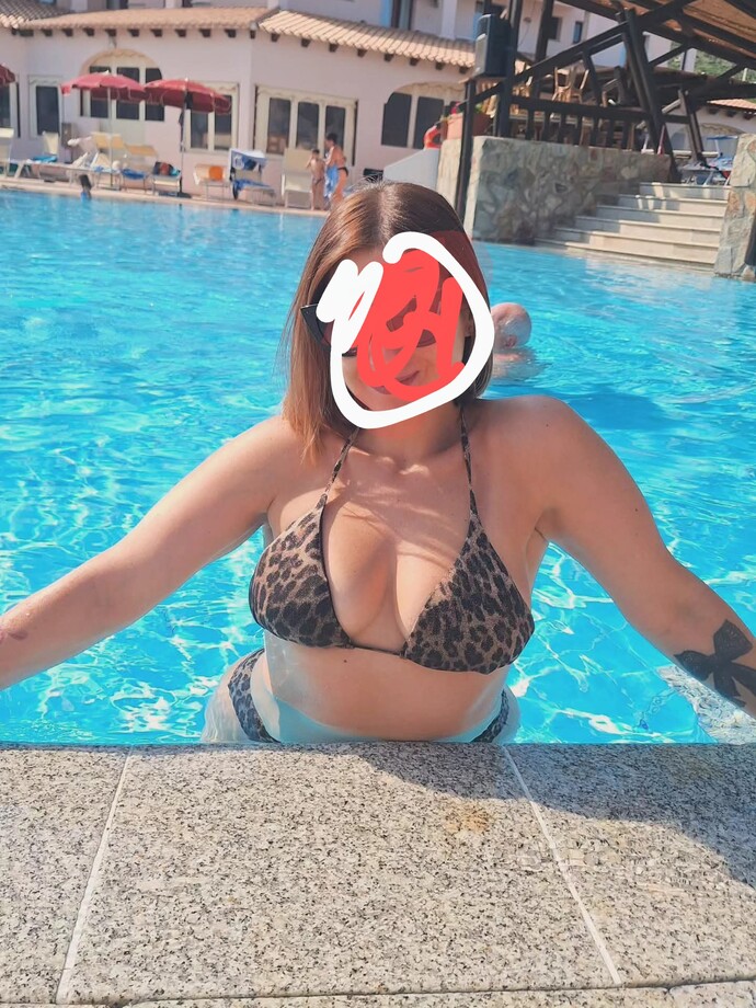 Eşim sizce kaç yaşında görünüyor?
