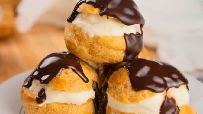 Profiterol tatlısı sever misiniz en son ne zaman yediniz?
