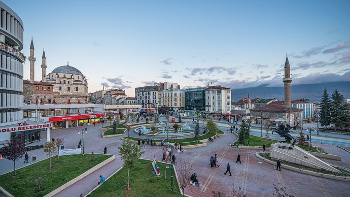 Sence tatilde sırf yemekleri için gitmeye değer bir şehir var mı?