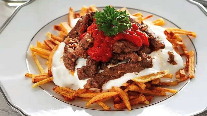 As bayrakları as ! Dünyanın en iyi dana eti yemeği çökertme kebabı seçildi. Çökertme kebabı sever misin?
