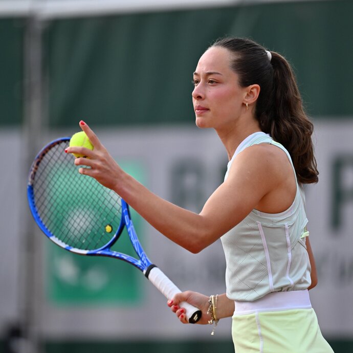 Zeynep Sönmez, Wimbledonda bir ilke imza atarak 3. tura yükselen ilk Türk Tenisçi oldu! 🇹🇷 Sizce finale adını yazabilecek mi?