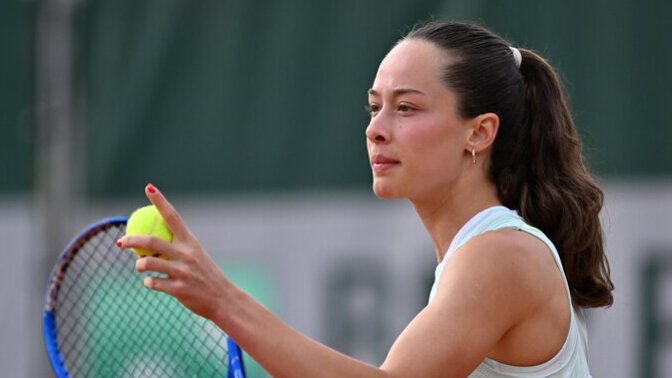 Zeynep Sönmez, Wimbledon'da bir ilke imza atarak 3. tura yükselen ilk Türk Tenisçi oldu! 🇹🇷 Sizce finale adını yazabilecek mi?