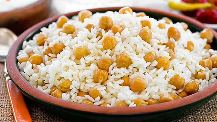 Özbek pilavı mı, nohutlu pilav mı?