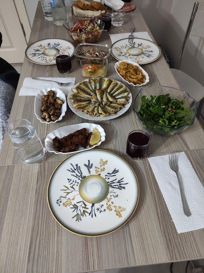 Kimler balık yemeyi çok sever?
