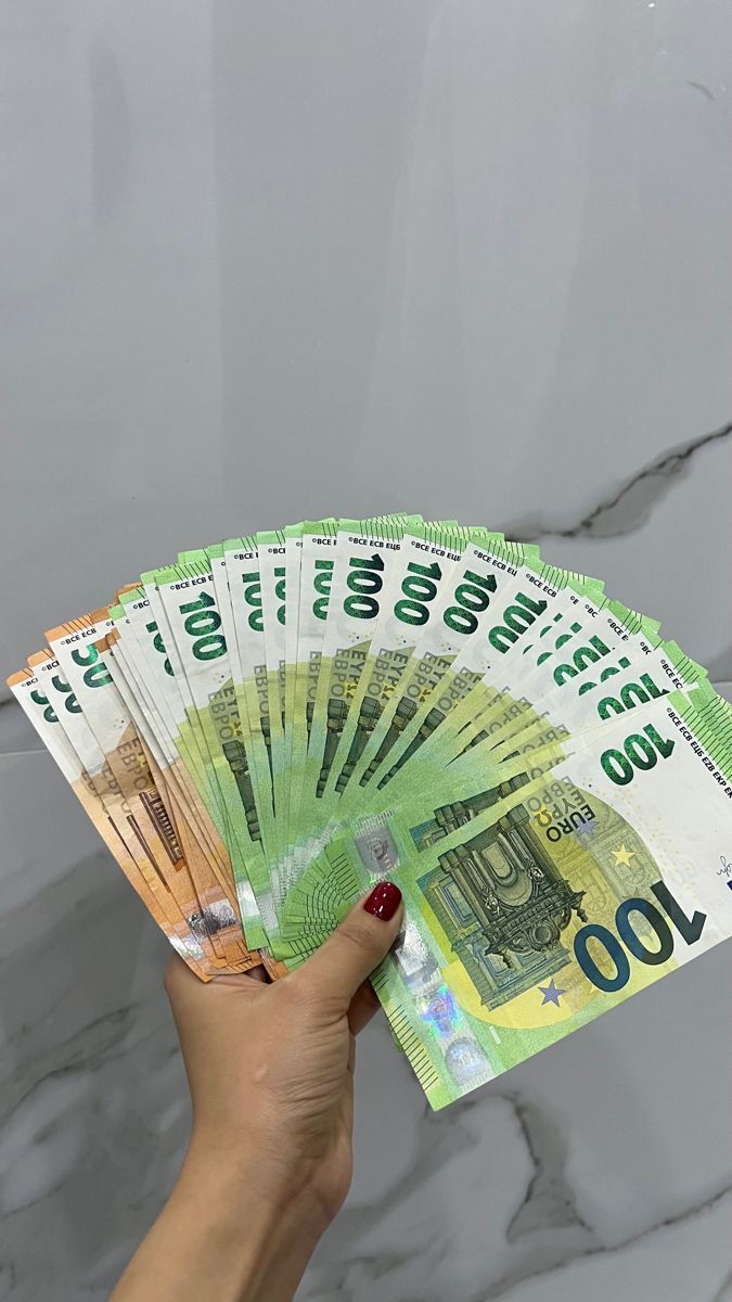 Yurt dışında banka hesabı açmak sizce kolay mı? Ben mi çok zorlanıyorum?
