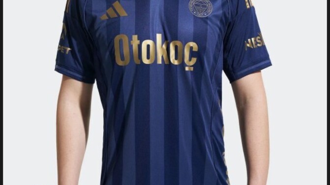 Fenerbahçe'nin yeni sezon forması aşırı güzel değil mi 😍💛💙?