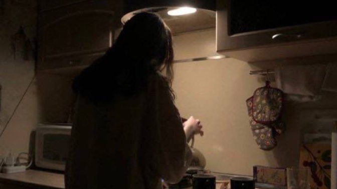 Gece gece canınız ne isterse hiç üşenmez kolları sıvar mutfağa girersiniz?