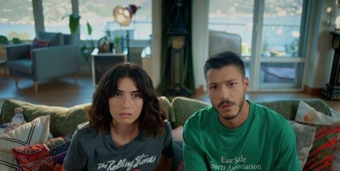 Birlikte olmadığınız hâlde, ona sevgili gibi hesap verdiğiniz biri var mı?