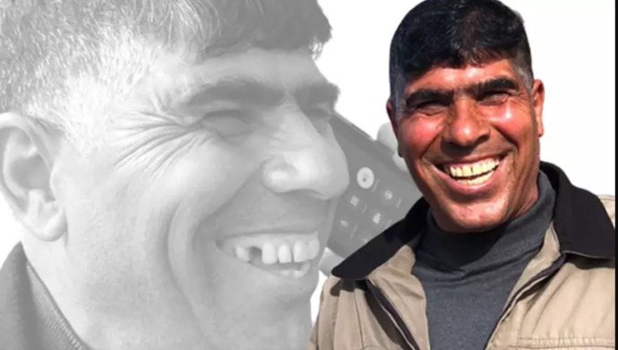 Biri bana gülümsediği zaman ben de gülüyorum. Sorun olur mu ki?