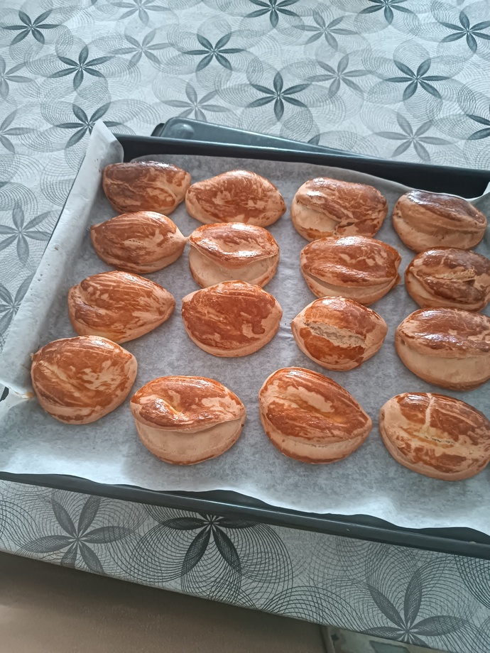 Hayatımda ilk kez poğaça yaptım nasıl olmus jdjrj?