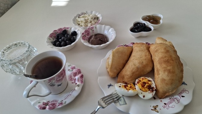 Yalnızken pazar kahvaltısı için kendine özenir misin?