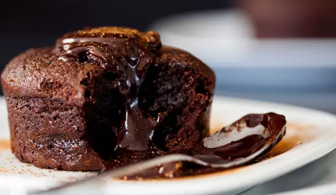 🍰Bu tatlı göz göze geldiğimiz anda kalbimi çaldı... aşık olunur mu gerçekten?