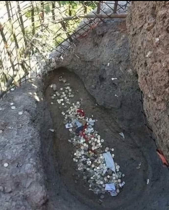 Şeytan Sofrasına gitseniz Şeytan 😈 dan ne dilerdiniz?