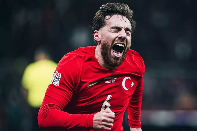 Beşiktaşta Orkun Kökçü sesleri! Sizce Milli oyuncumuz Beşiktaşta başarılı olabilir mi?