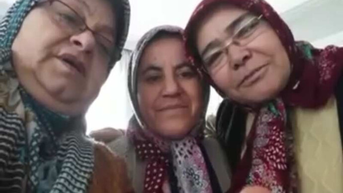 Kadınlar