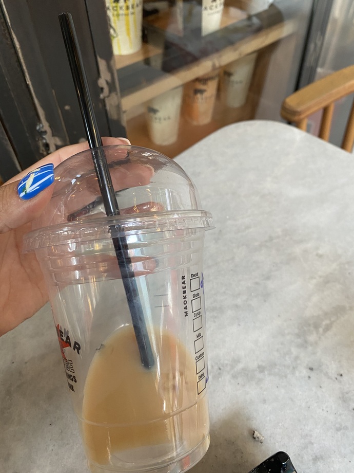 Kimler kahvesini hüüüüüpletti ☕️?