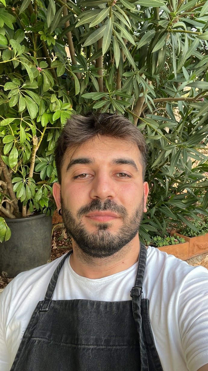 Tombiş chefiniz , kilo almış değil mi?