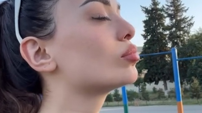 Herkese günaydın, sabahın bu güzel kokusunu seven bir tek benmiyim?