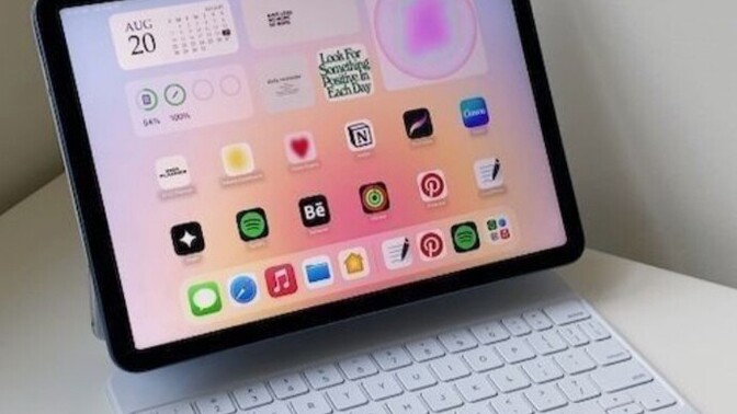 Şöyle tablette sahip olan kızlar sizce çok şanslı değiller mi?