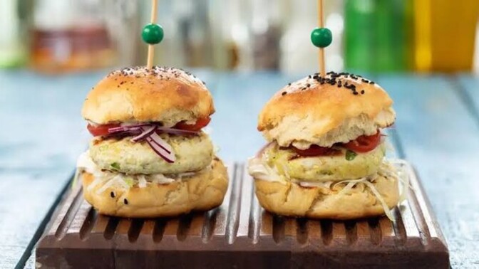 Bir oturuşta kaç tane minik hamburger yiyebilirsiniz?