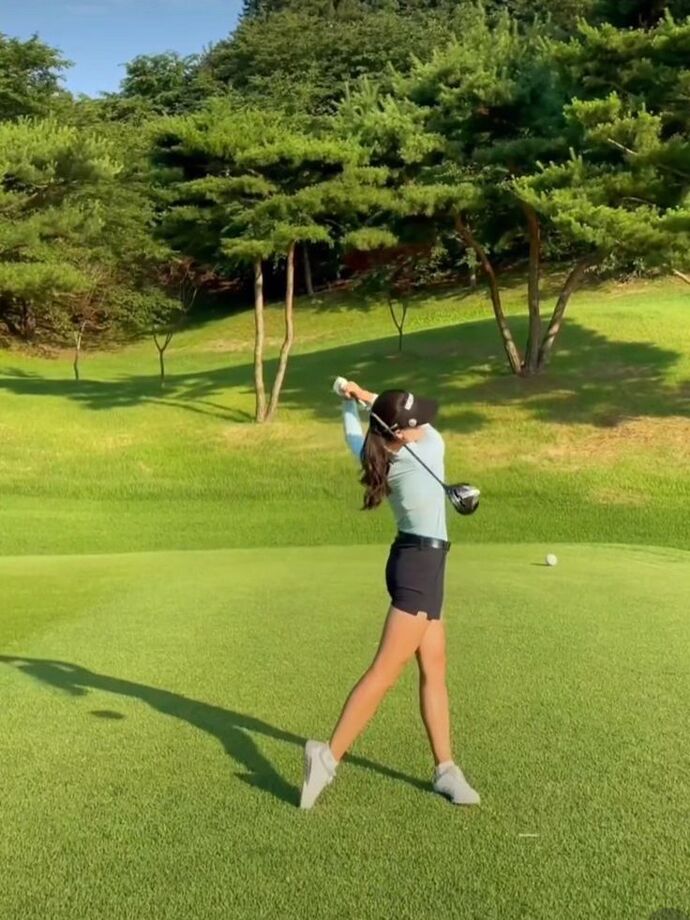 Golf sporunu denediniz mi, esasen yaşlı değil genç sporu olan golfü oynamak ister misiniz?