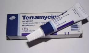 Terramycin merhem reçetesiz alınır mı sizce?