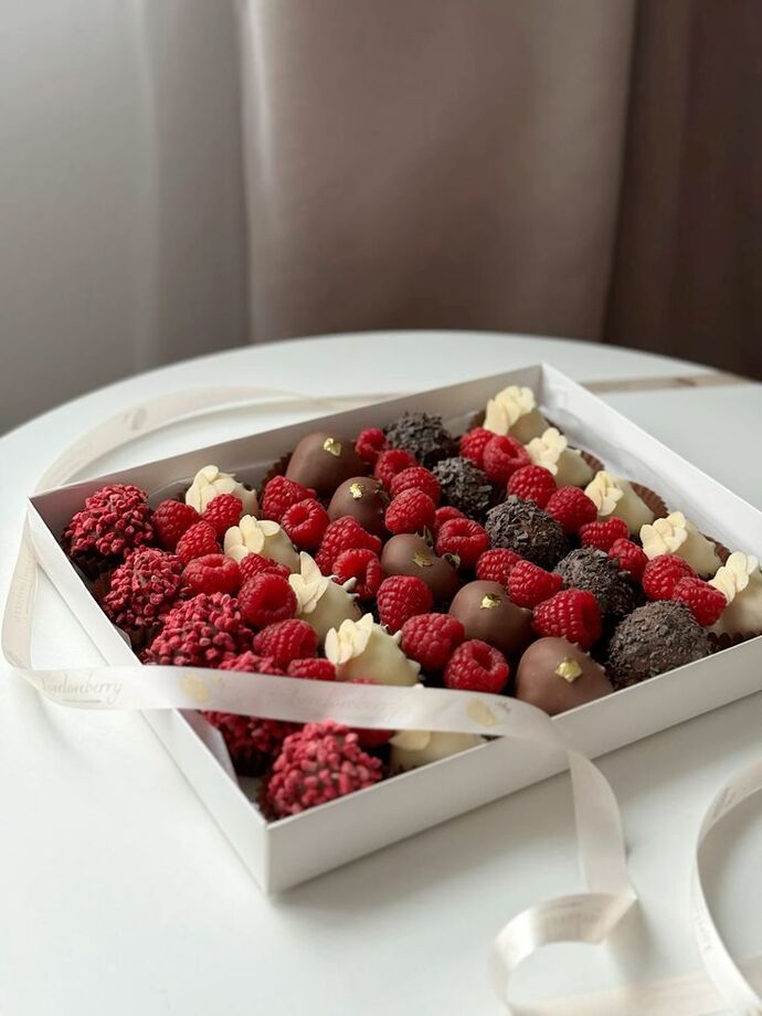 Size hangi çikolatayı ısmarlardım söyliyimmi 🎀🍰?