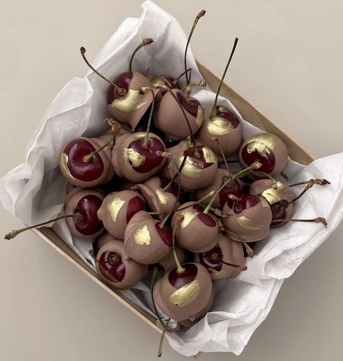 Size hangi çikolatayı ısmarlardım söyliyimmi 🎀🍰?