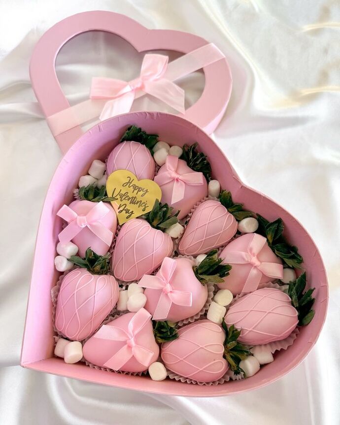 Size hangi çikolatayı ısmarlardım söyliyimmi 🎀🍰?